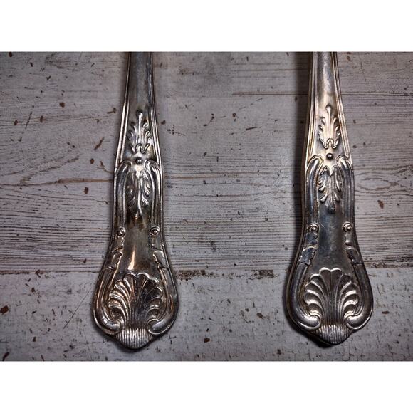 Vintage FB Rogers Italy Ornate Silver Plate Embossed Fruit Serving Spoon & Fork - Picture 5 of 8